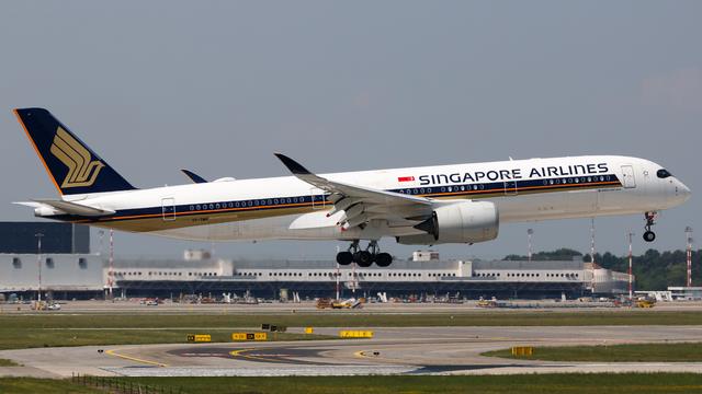 9V-SMR:Airbus A350:Singapore Airlines